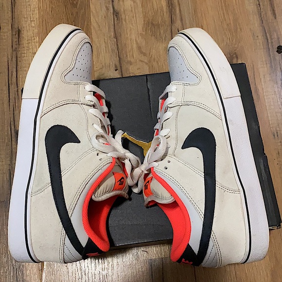 Nike Other - 2012 Nike dunk low LR infrared